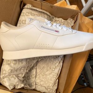 Reebok princess shoes size 9.5 white